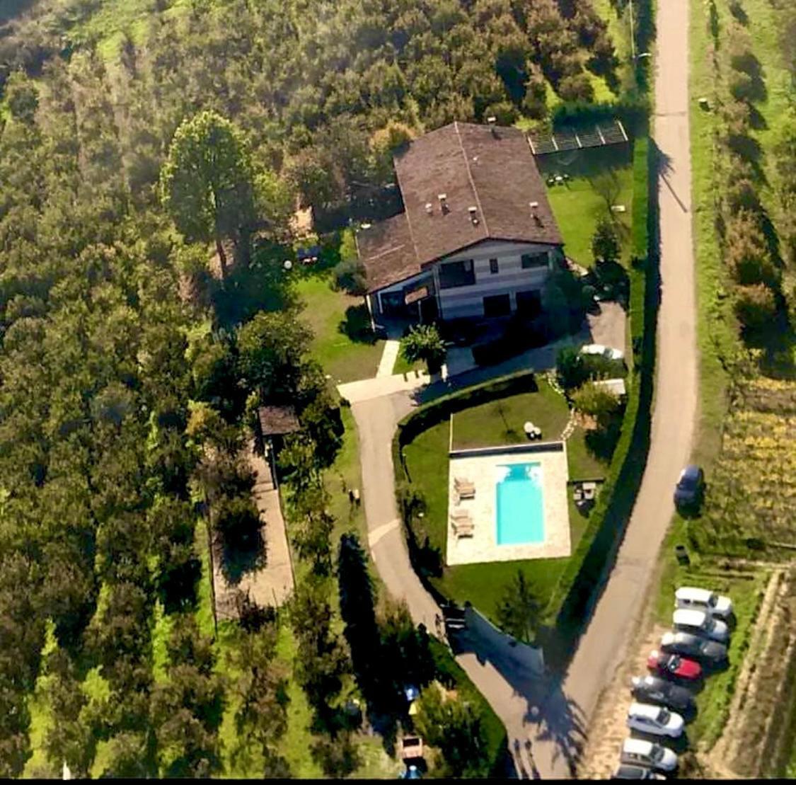 Agriturismo Bottega Di Rosanna Castagnole delle Lanze Exterior photo
